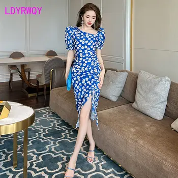 Лето 2023, новое платье в гонконгском стиле со скошенными плечами и пышными рукавами, синее плиссированное дизайнерское платье с принтом