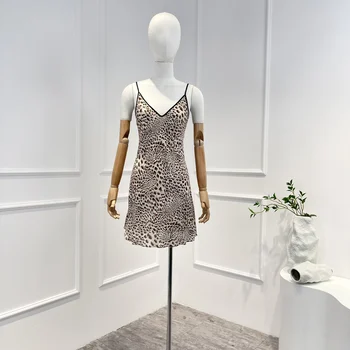 Женское платье в европейском и американском стиле, лето 2023, новый стиль, V-образный вырез, рукав 