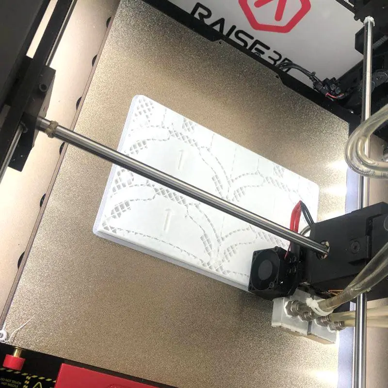 Энергичный 332x340 мм Двухсторонний текстурированный лист из пружинной стали с порошковым покрытием PEI, магнитная подставка для 3D-принтера Raise 3D Pro 2 Изображение 2