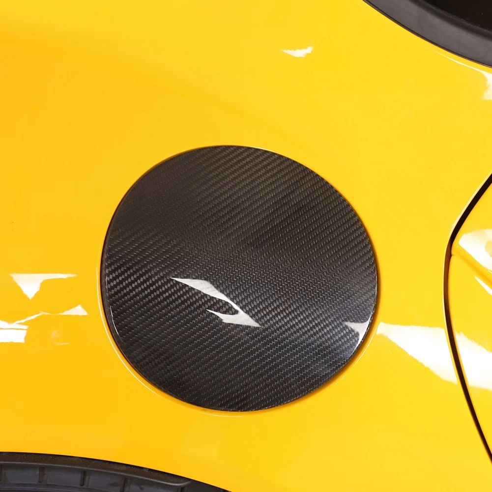 Автомобильная крышка топливного бака из углеродного волокна, крышка масляного бака, отделка, декоративные наклейки, подходят для Toyota Supra 2019 2020 2021 2022 Изображение 3